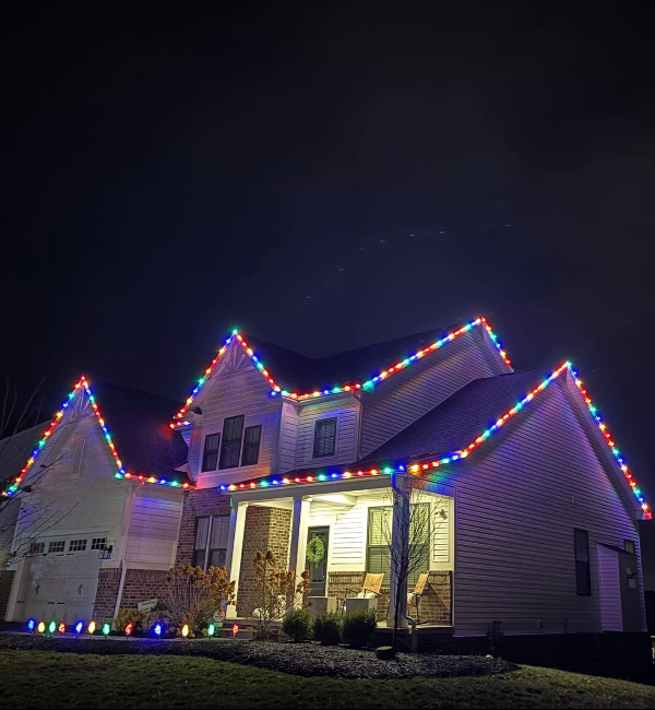 Holiday lighting in Thompsonville